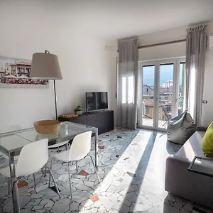 Vanna Apartment