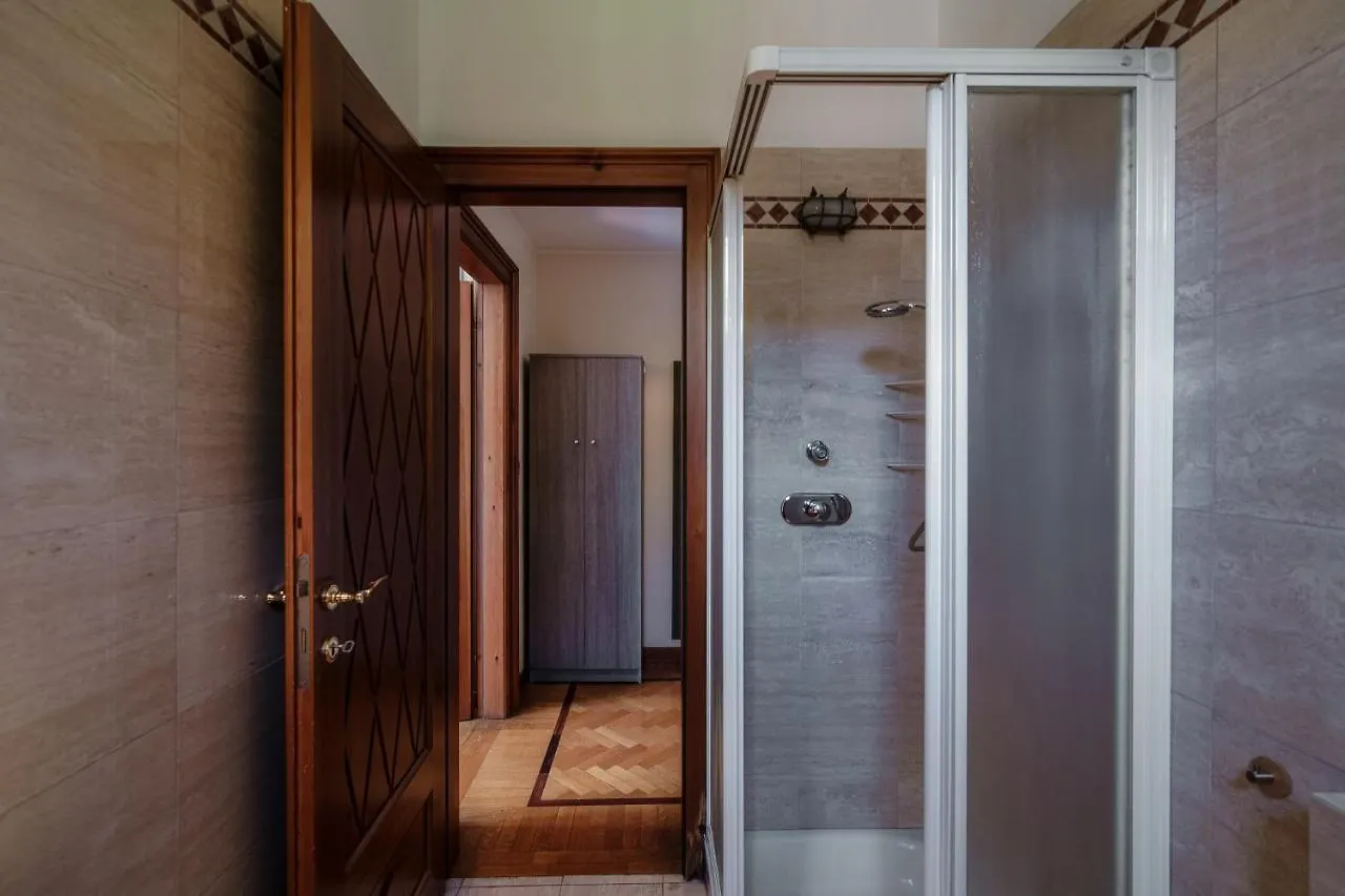 Charming & Luxury Villa Como Lake 0*,  Ιταλία